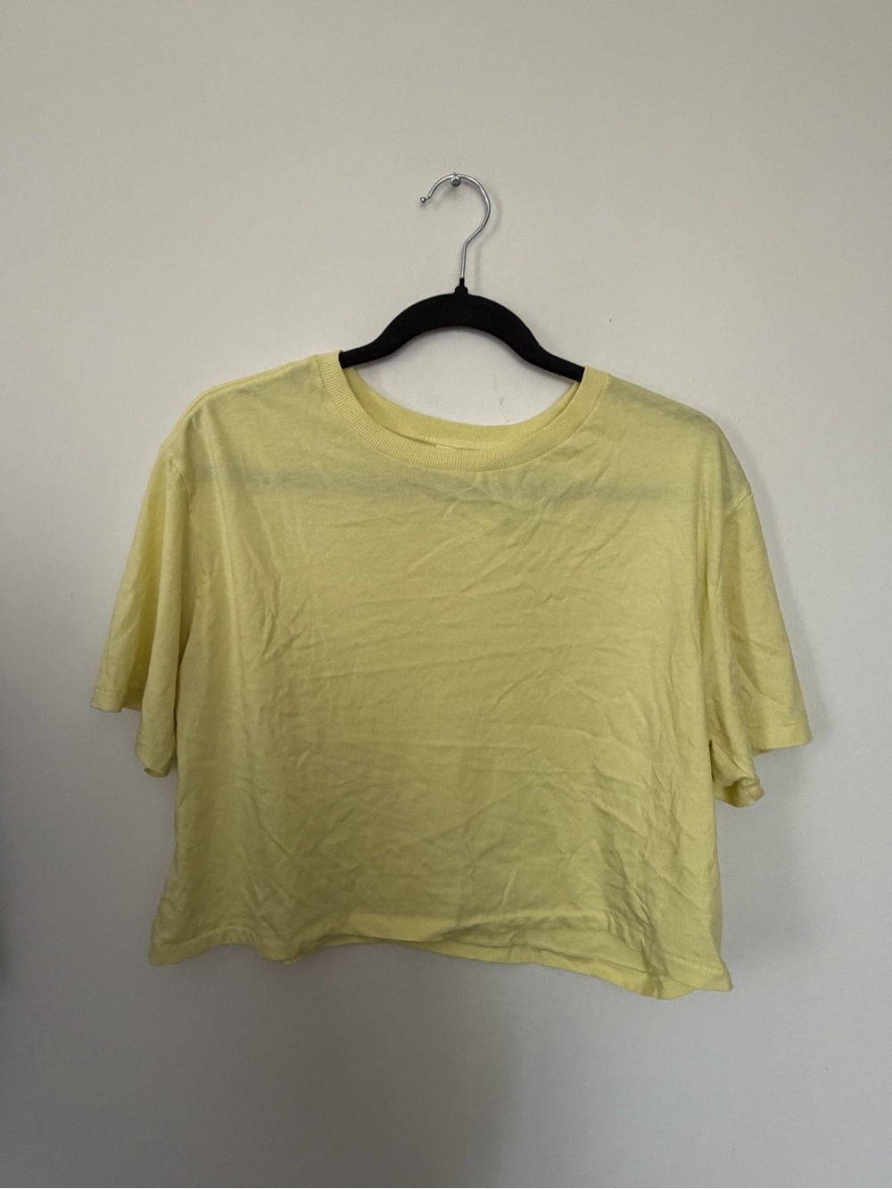 BP Women’s Cropped Crewneck Tee - Pale Yellow - Medium